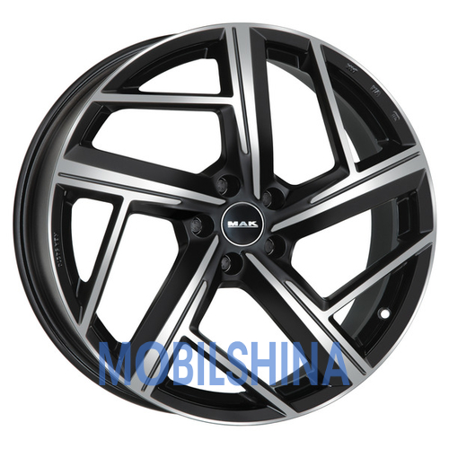 Mak Qvattro - фото 1